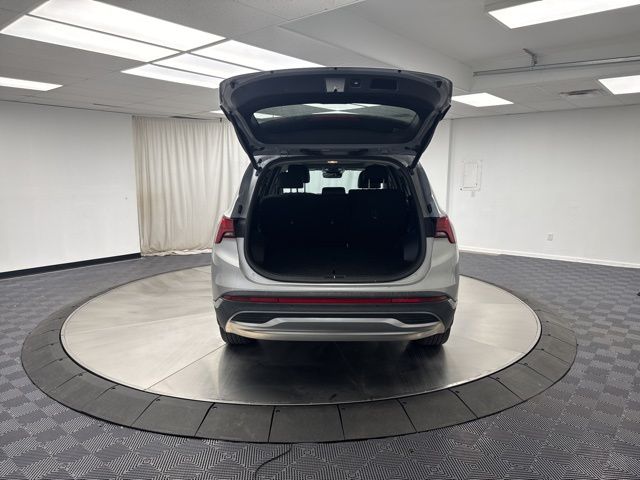 Vehicle image 7 of 20
