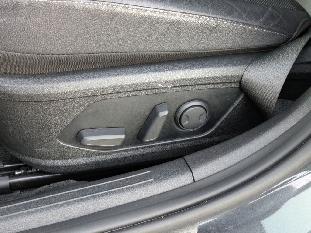 2022 Hyundai Sonata Limited Image 30 of 33