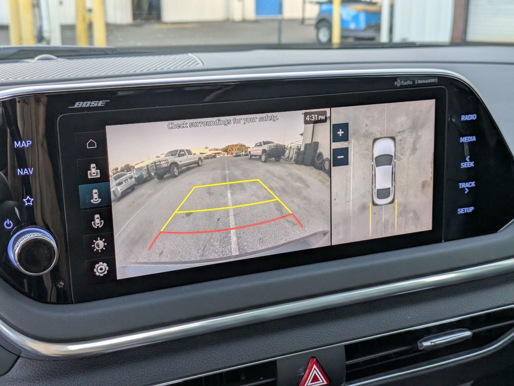 2022 Hyundai Sonata Limited Image 24 of 33