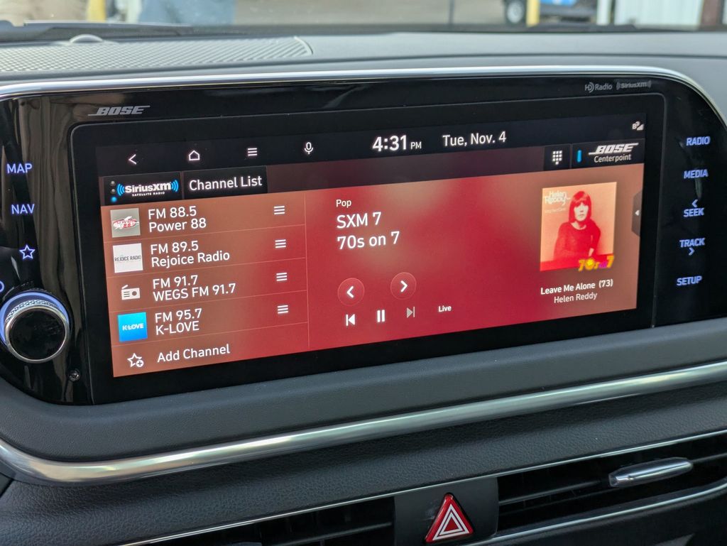 2022 Hyundai Sonata Limited Image 22 of 33