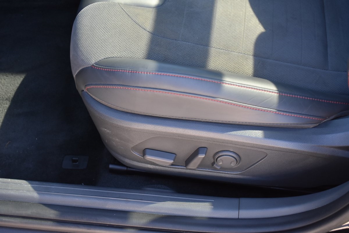 2022 Hyundai Sonata N Line Night Edition Image 31 of 40