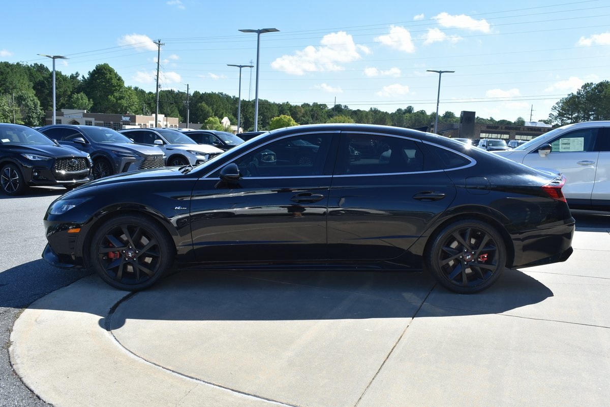 2022 Hyundai Sonata N Line Night Edition Image 10 of 40