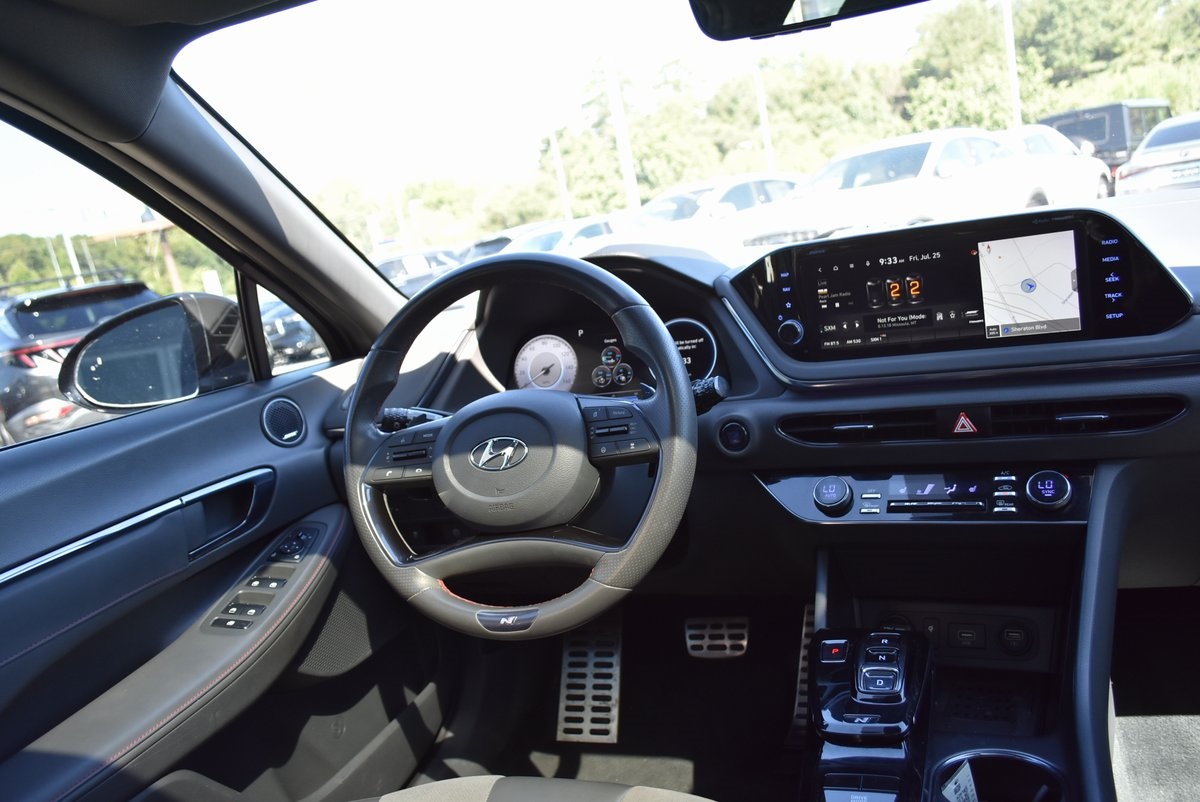 2022 Hyundai Sonata N Line Night Edition Image 19 of 40