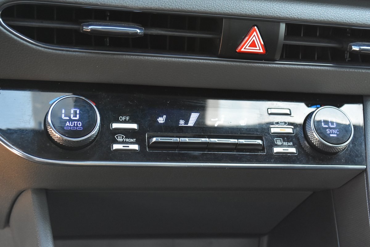 2022 Hyundai Sonata N Line Night Edition Image 30 of 40