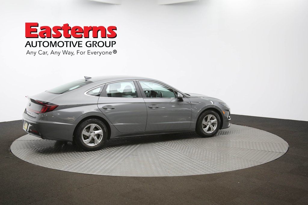 Vehicle image 3 of 61