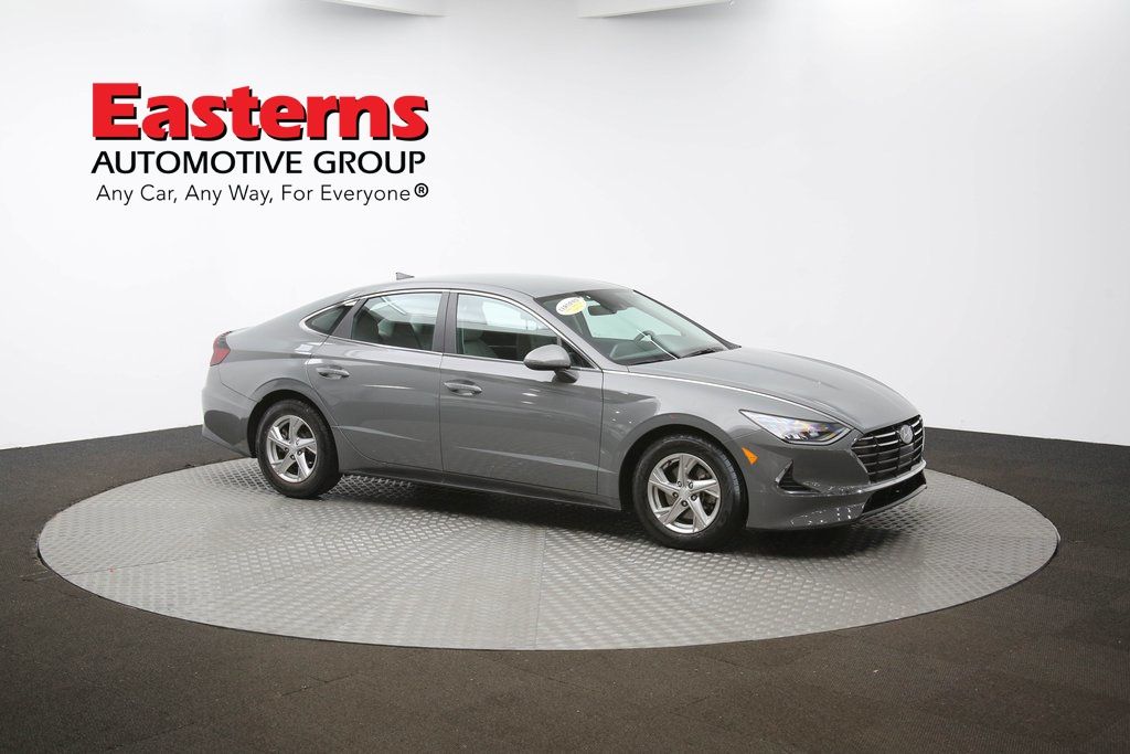 Vehicle image 24 of 61