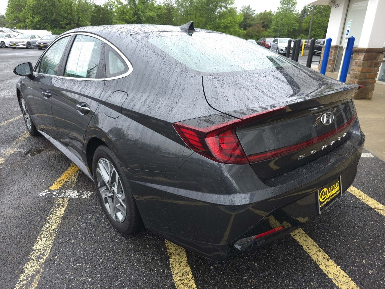 Vehicle image 4 of 23