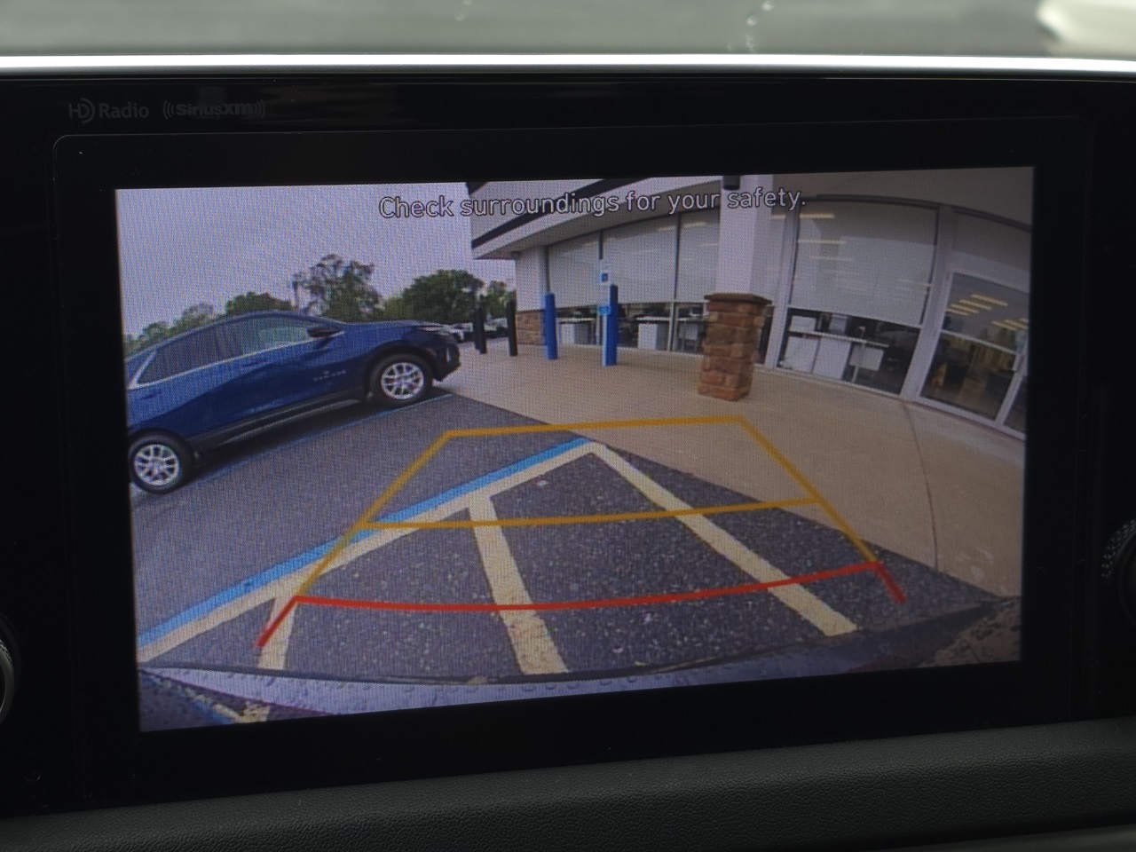 Vehicle image 18 of 23