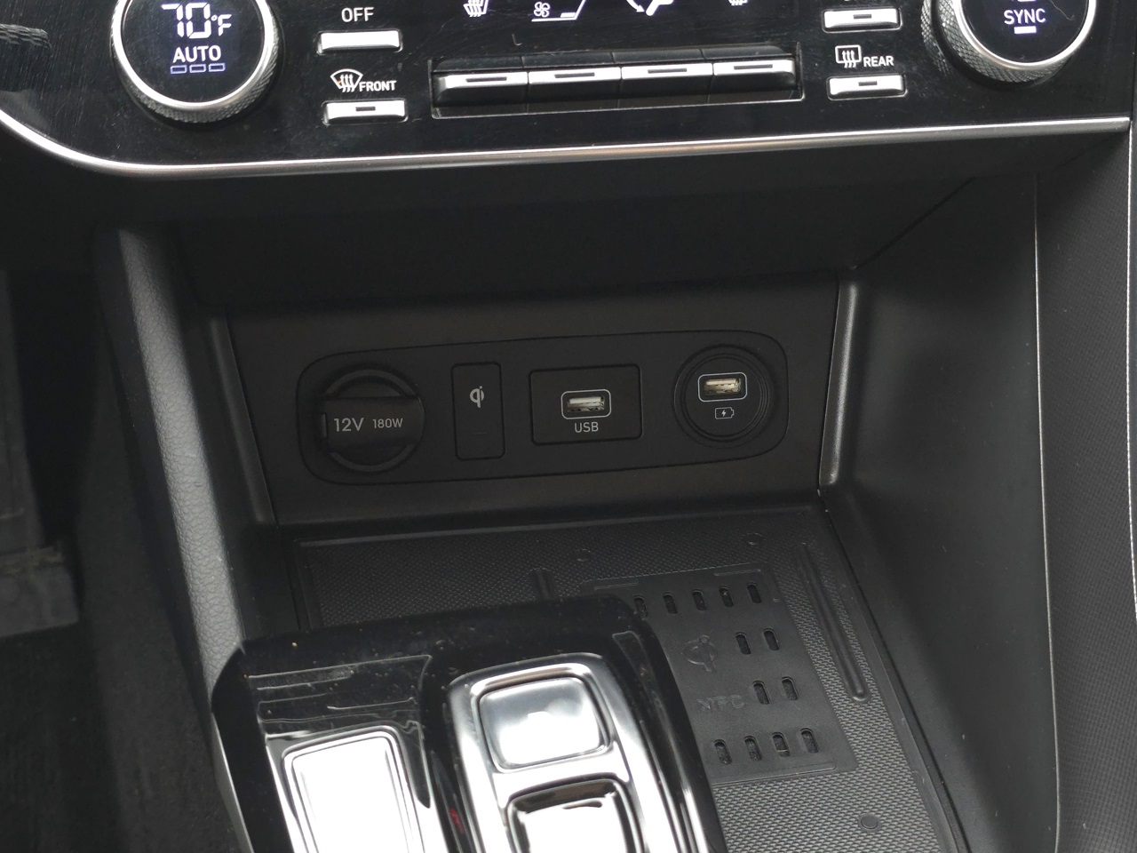 Vehicle image 15 of 23