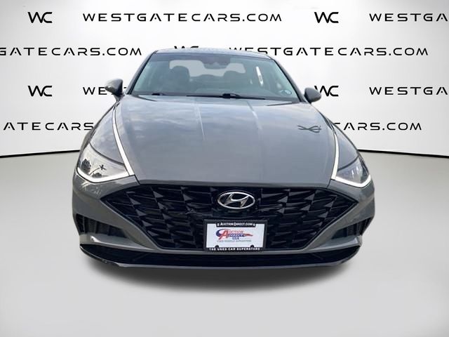 2022 Hyundai Sonata SEL Image 4 of 32