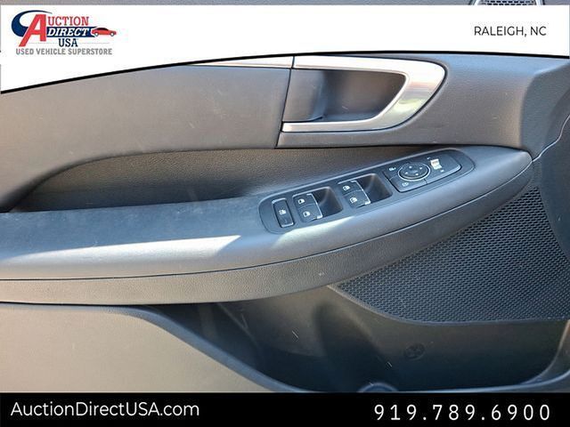 2022 Hyundai Sonata SEL Image 27 of 32