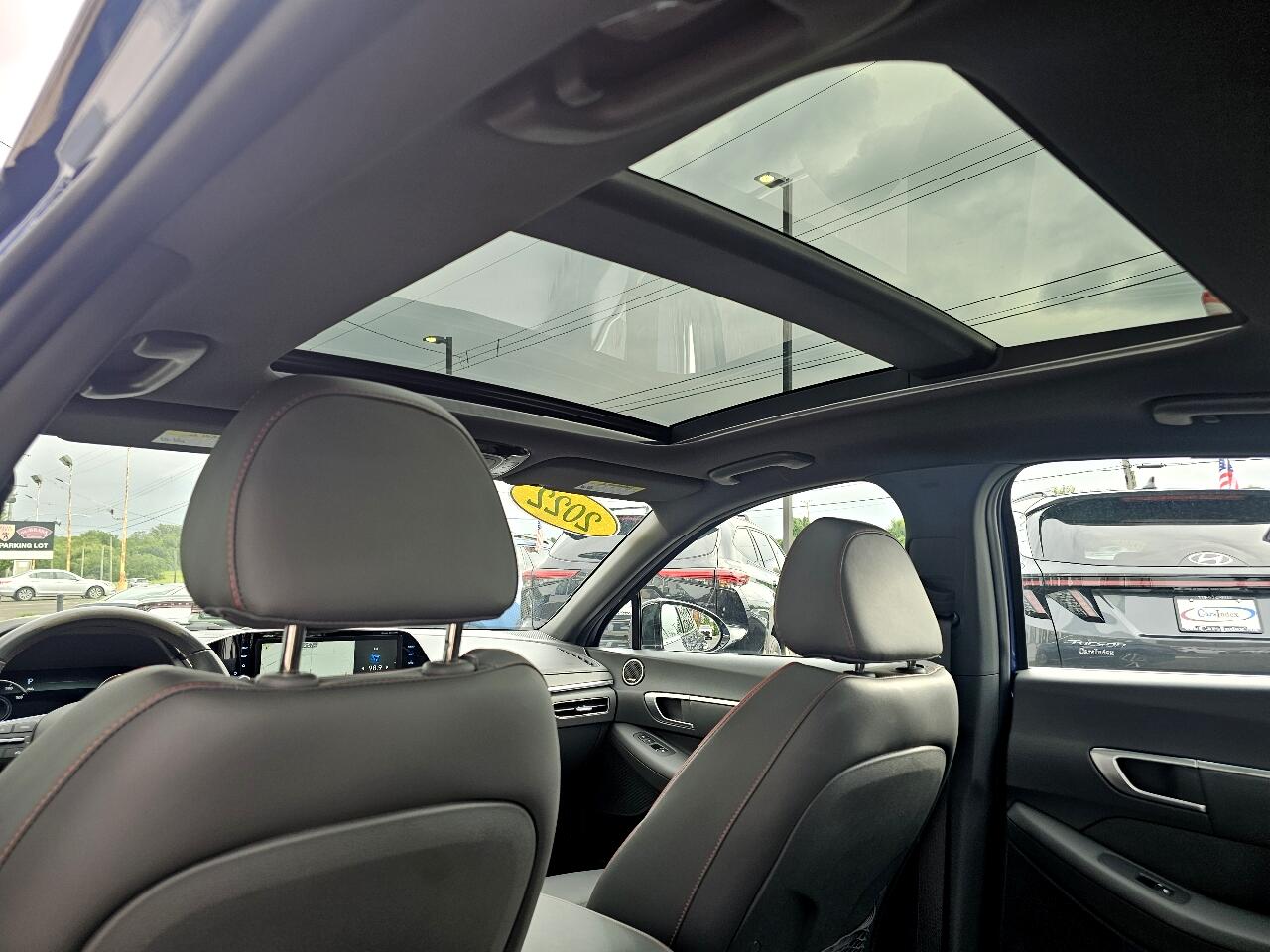 2022 Hyundai Sonata SEL Plus Image 30 of 73