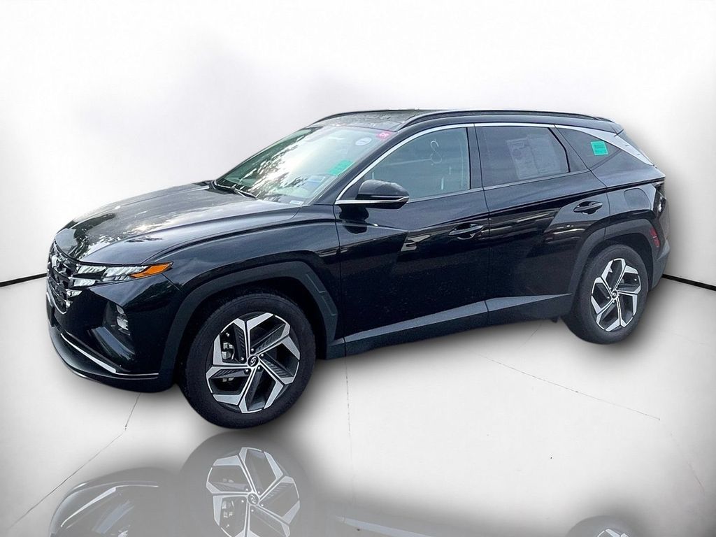 2022 Hyundai Tucson Limited Image 1 of 30