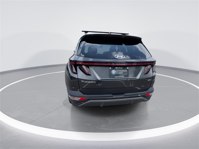 Vehicle image 8 of 26