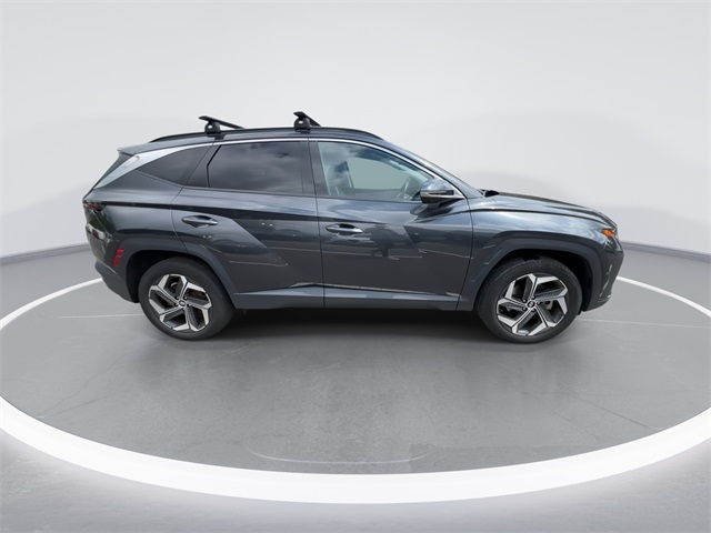 Vehicle image 6 of 26