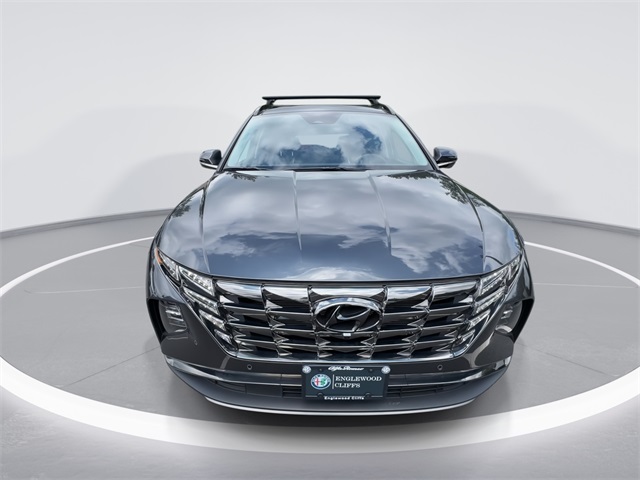 Vehicle image 3 of 26