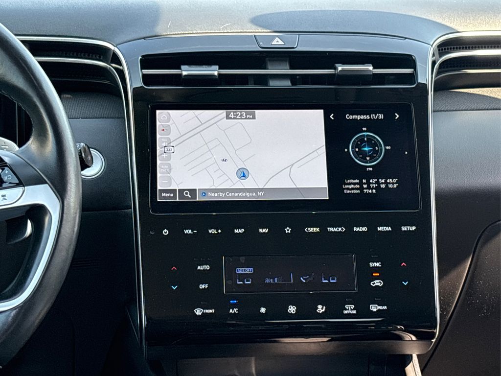 Vehicle image 19 of 44