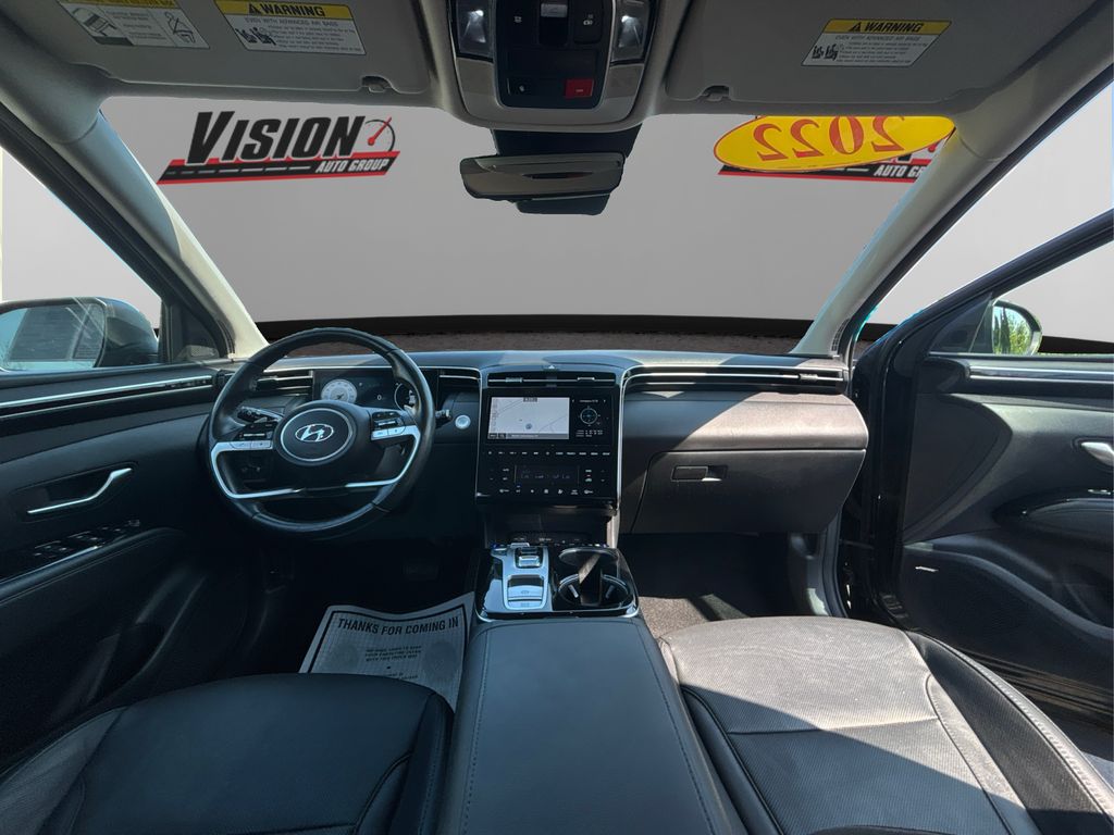 Vehicle image 14 of 44