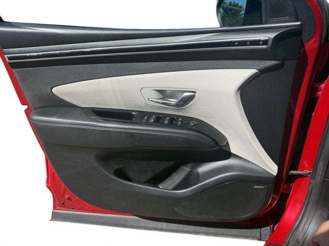 Vehicle image 22 of 35