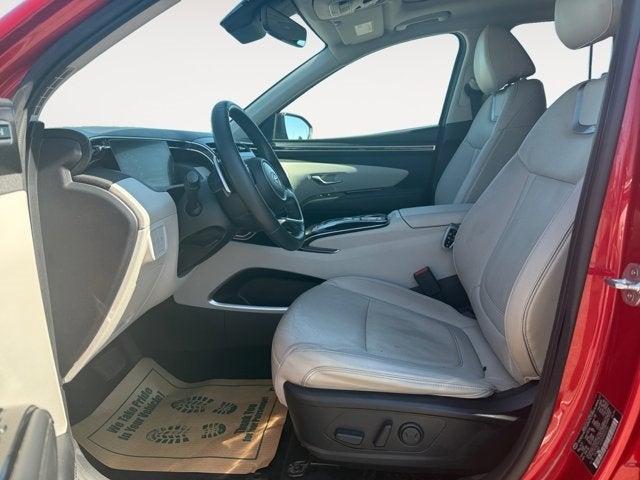 Vehicle image 16 of 35