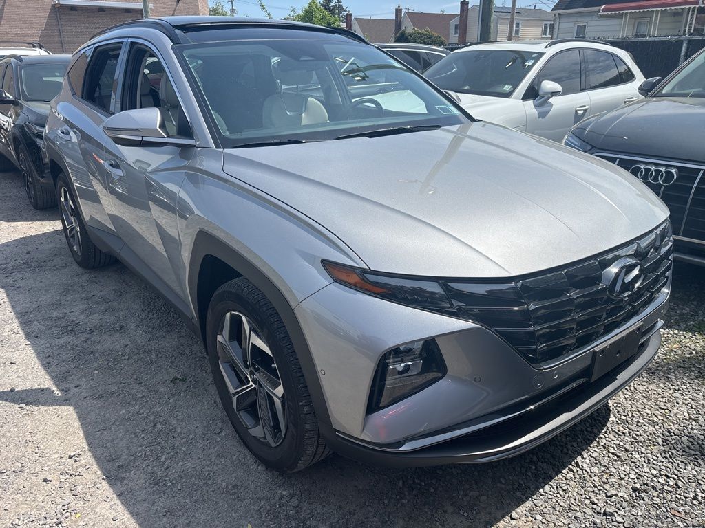 Vehicle image 2 of 36