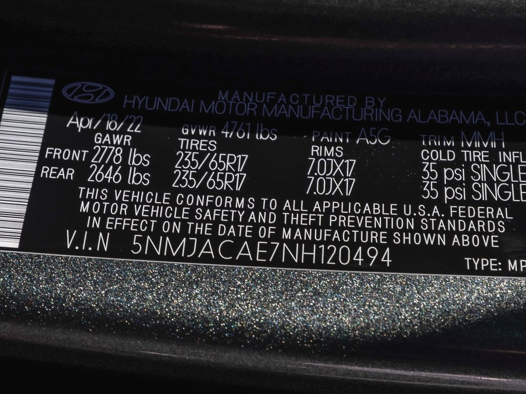 Vehicle image 16 of 39