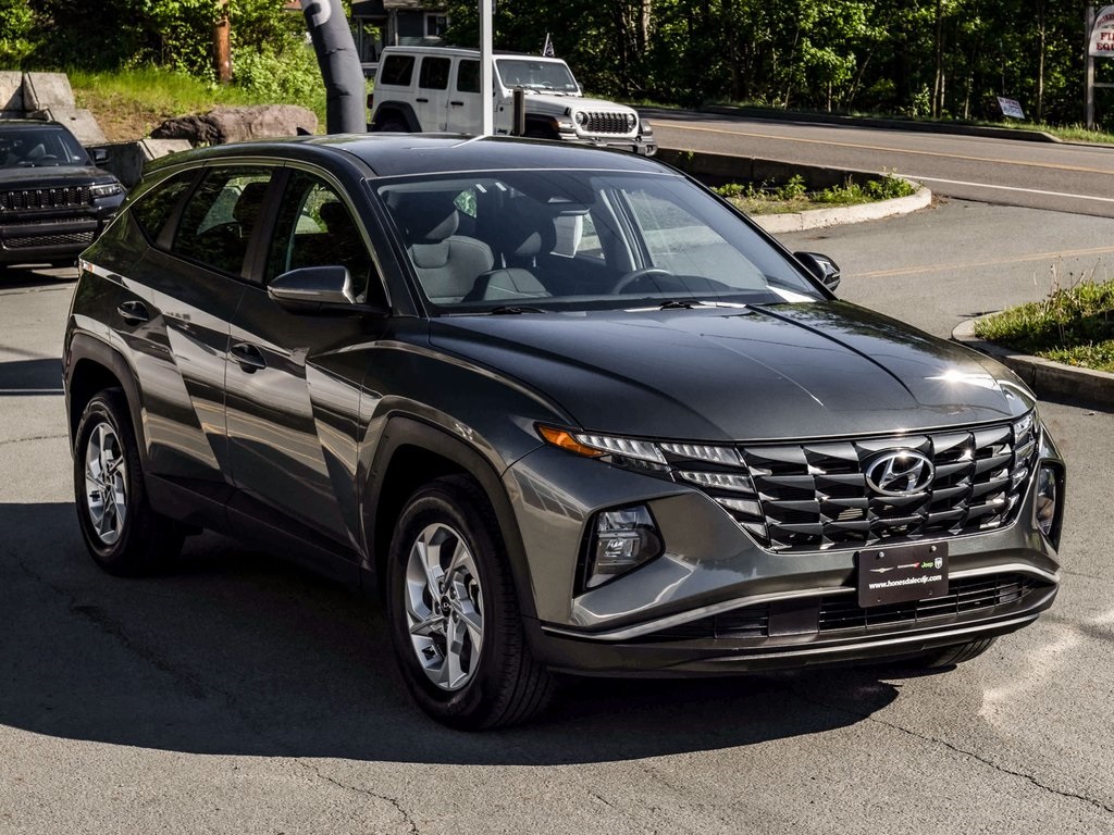 Vehicle image 3 of 39