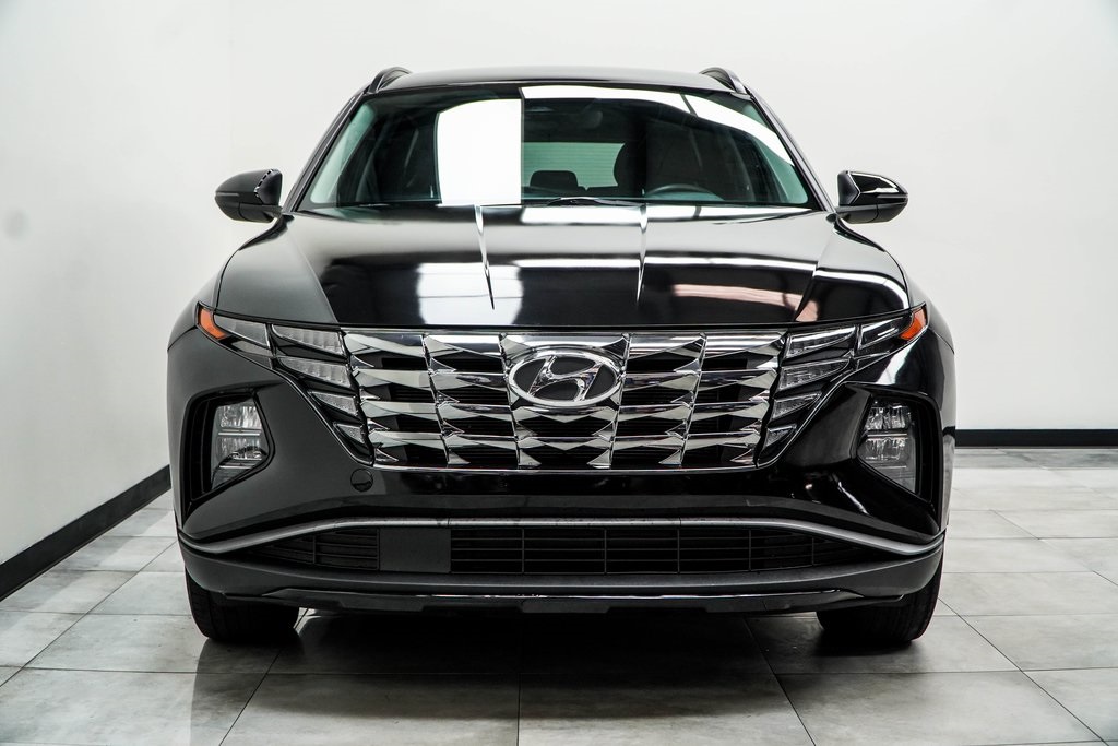 Vehicle image 4 of 43