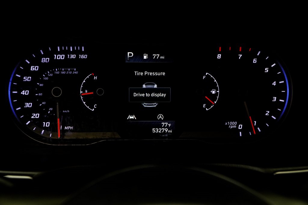 Vehicle image 21 of 43