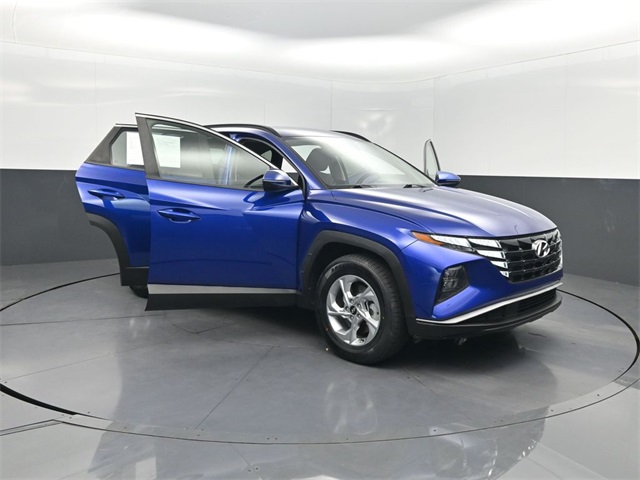2022 Hyundai Tucson SEL Image 6 of 41