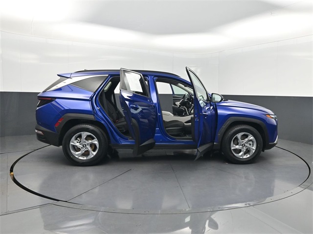 2022 Hyundai Tucson SEL Image 9 of 41