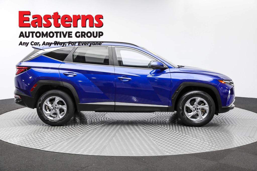 2022 Hyundai Tucson SEL Image 17 of 64