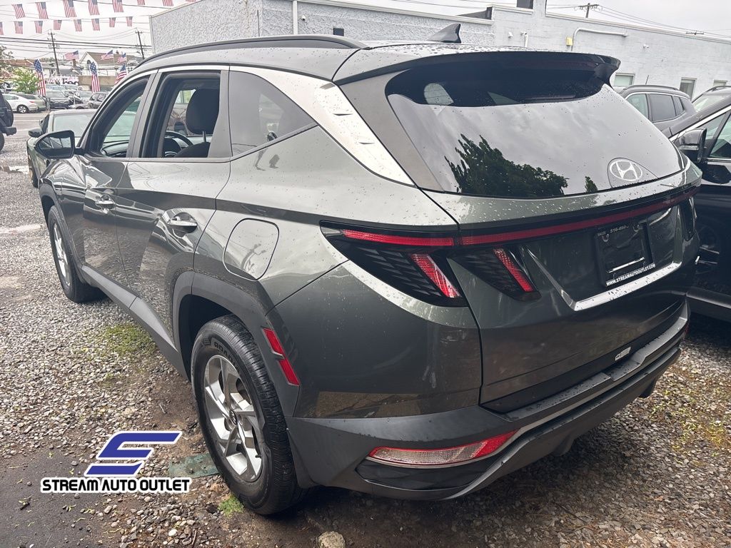 Vehicle image 6 of 35