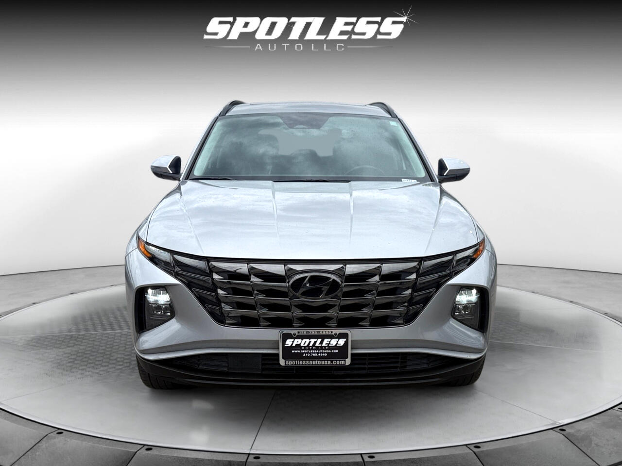 Vehicle image 3 of 40