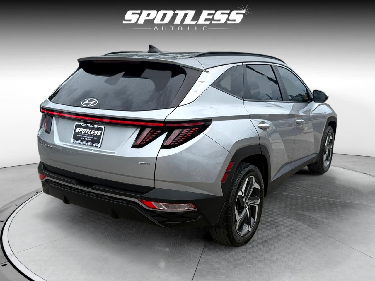 Vehicle image 7 of 40