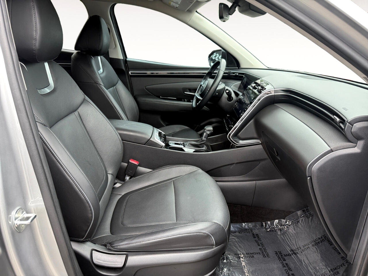 Vehicle image 20 of 40