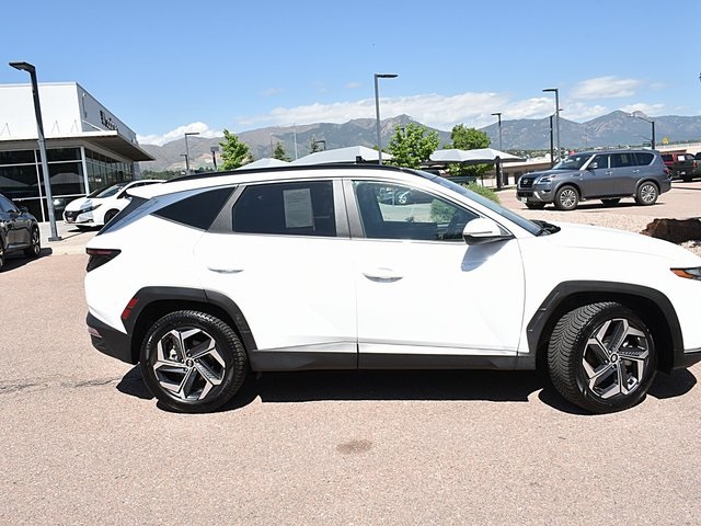 Vehicle image 6 of 40
