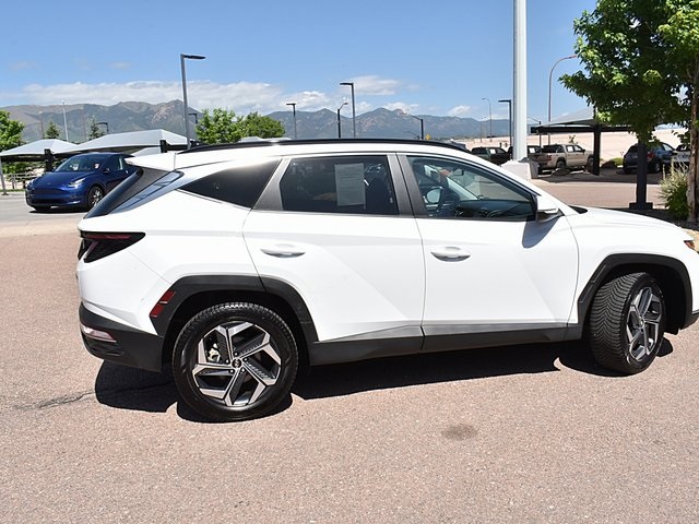 Vehicle image 7 of 40