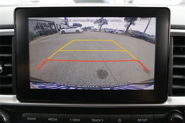 2022 Hyundai Venue SEL Image 19 of 26