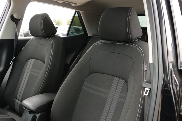 2022 Hyundai Venue SEL Image 10 of 26