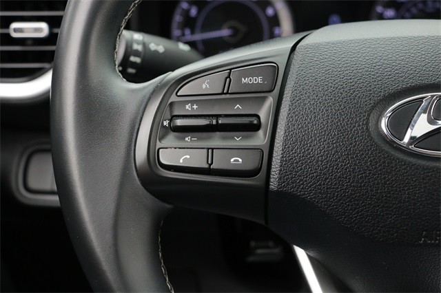 2022 Hyundai Venue SEL Image 23 of 26