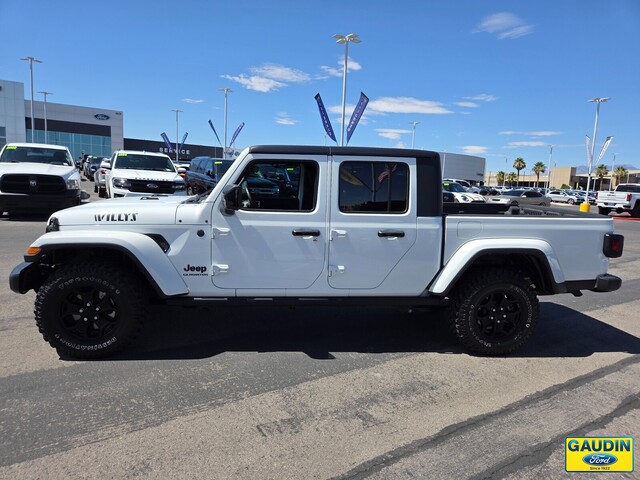 Vehicle image 5 of 25