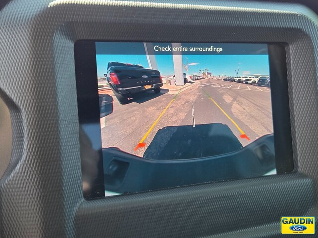 Vehicle image 20 of 25