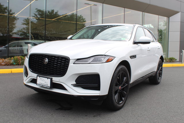 Vehicle image 1 of 32