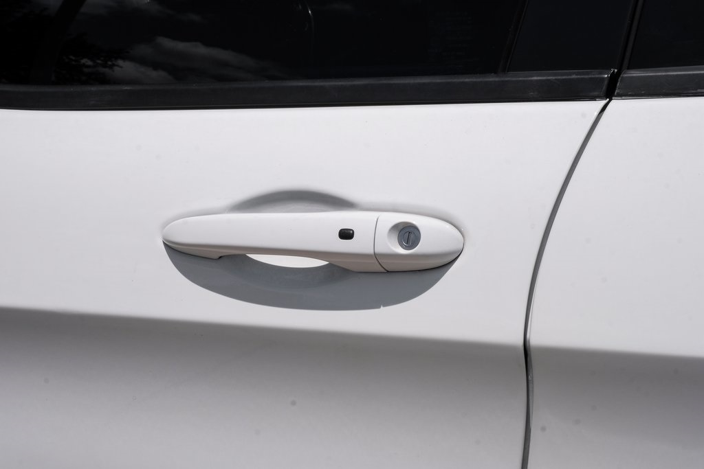 Vehicle image 53 of 85