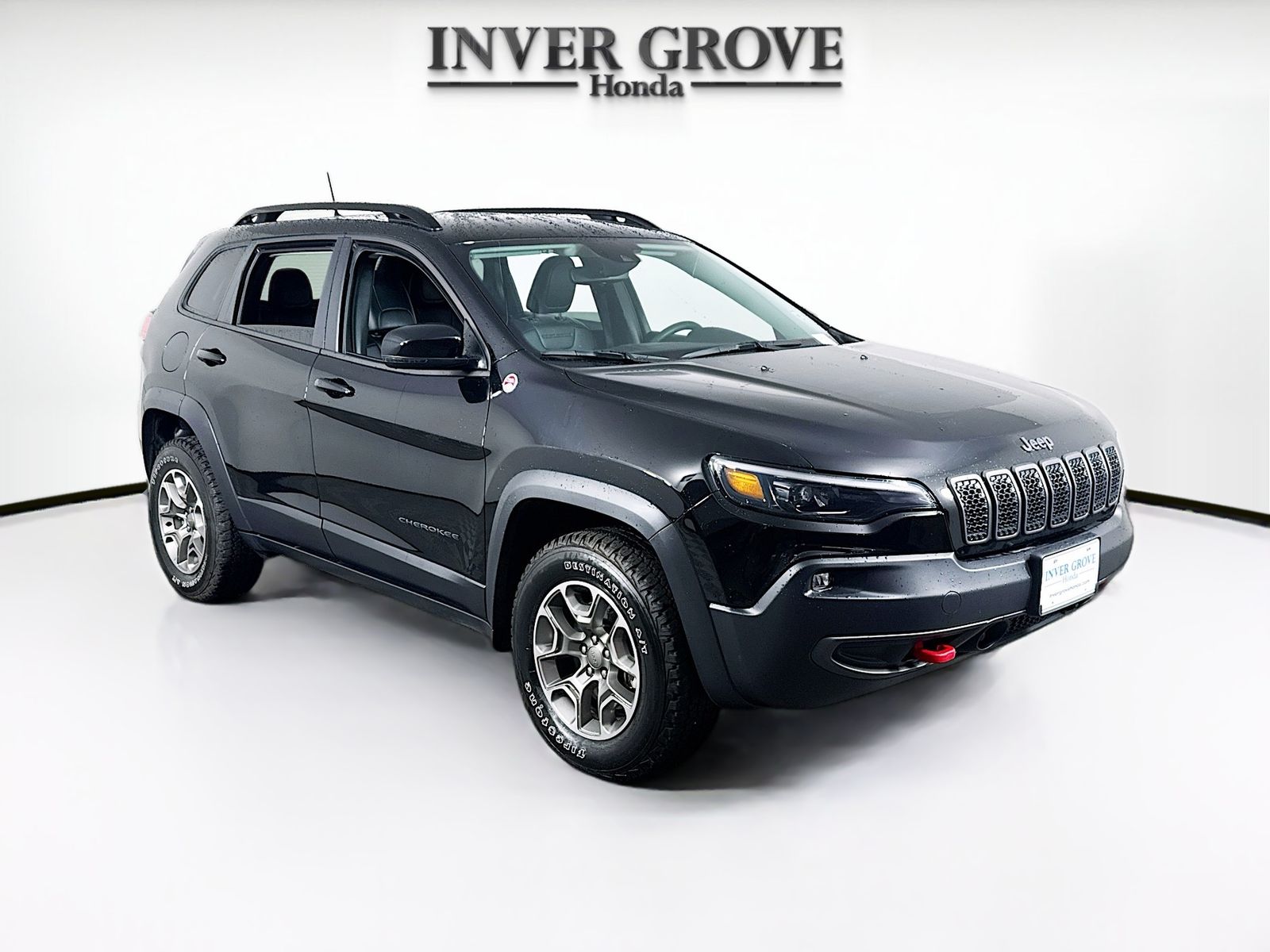 2022 Jeep Cherokee Trailhawk Image 3 of 20