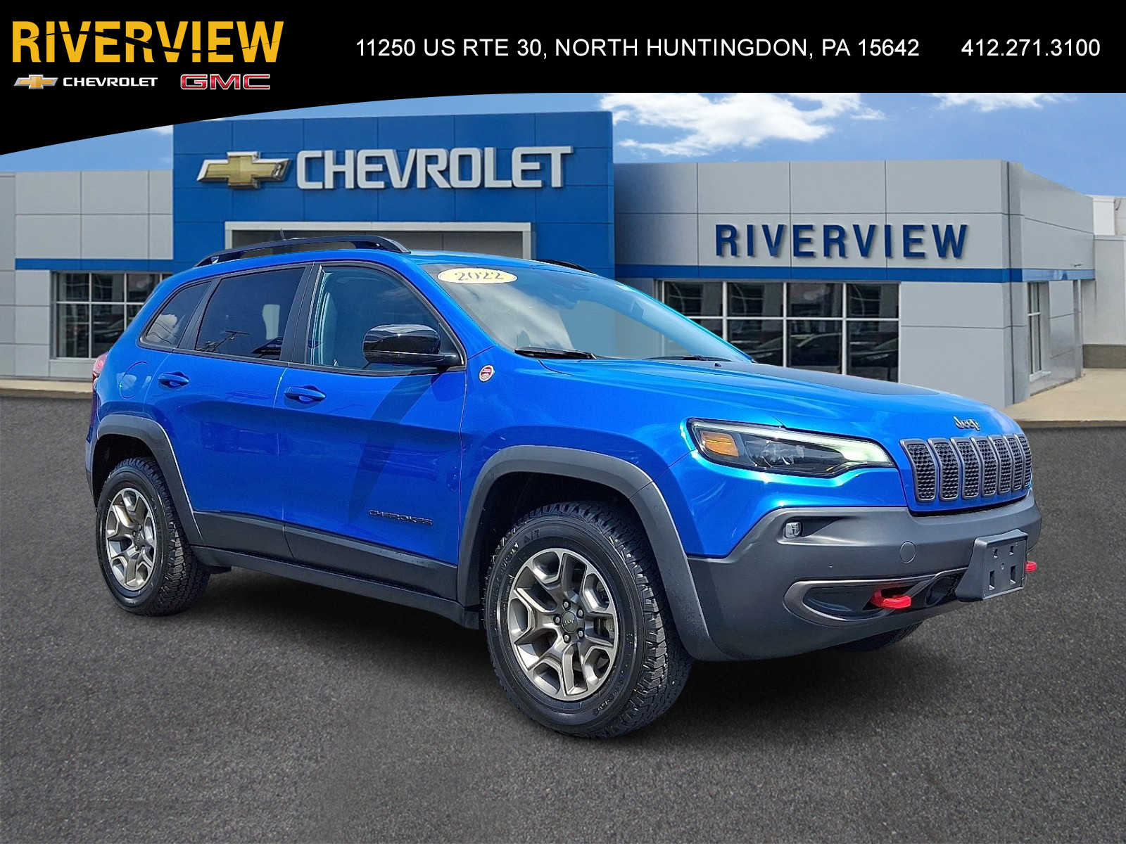 2022 Jeep Cherokee Trailhawk Image 3 of 30