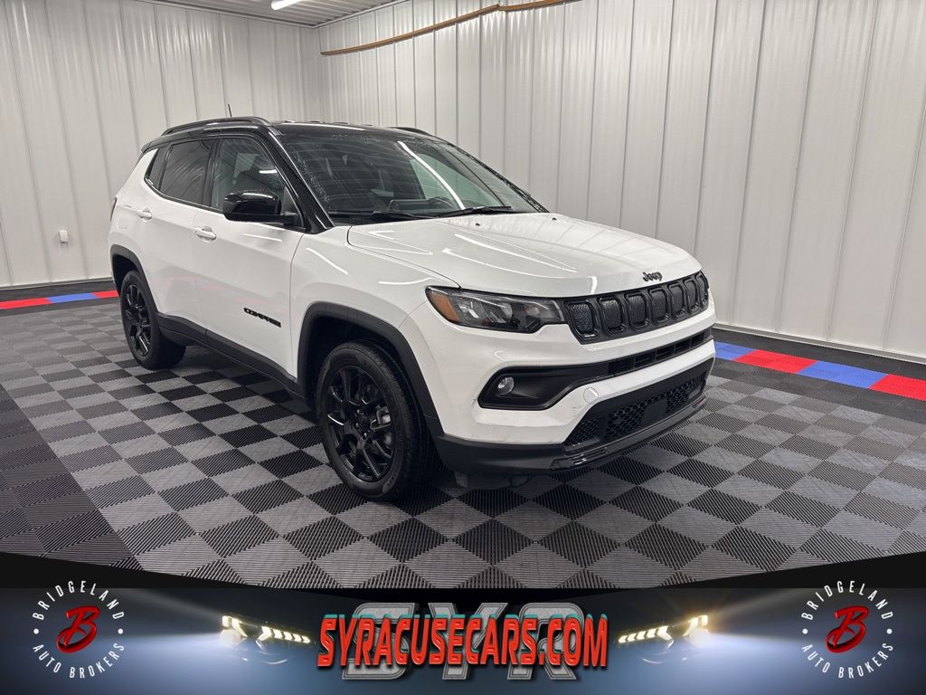 Vehicle image 3 of 21