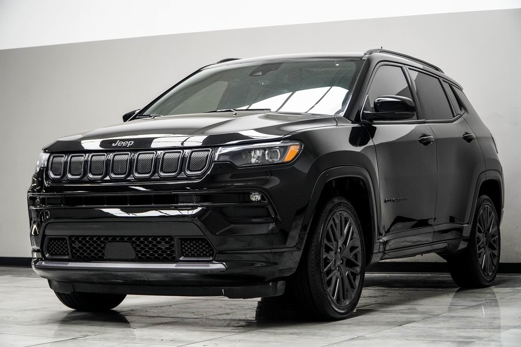 Vehicle image 1 of 39