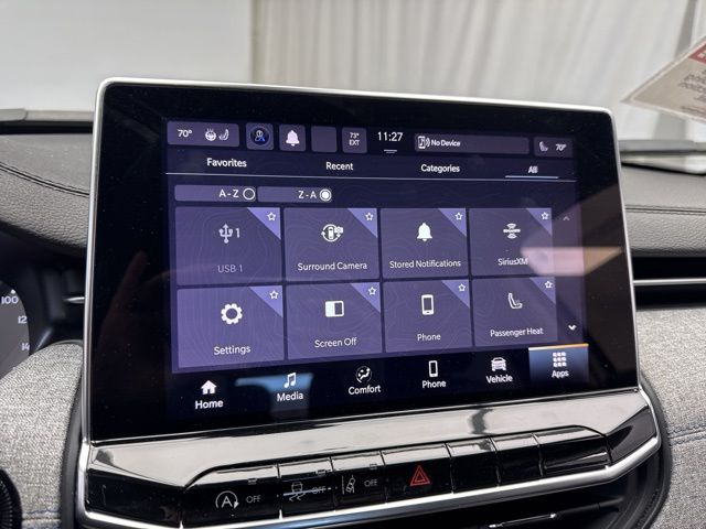 Vehicle image 25 of 29